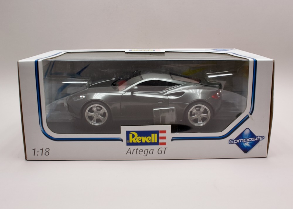 Artega GT 1:18 Revell Composite – licencovaný model sportovního vozu v originálním balení