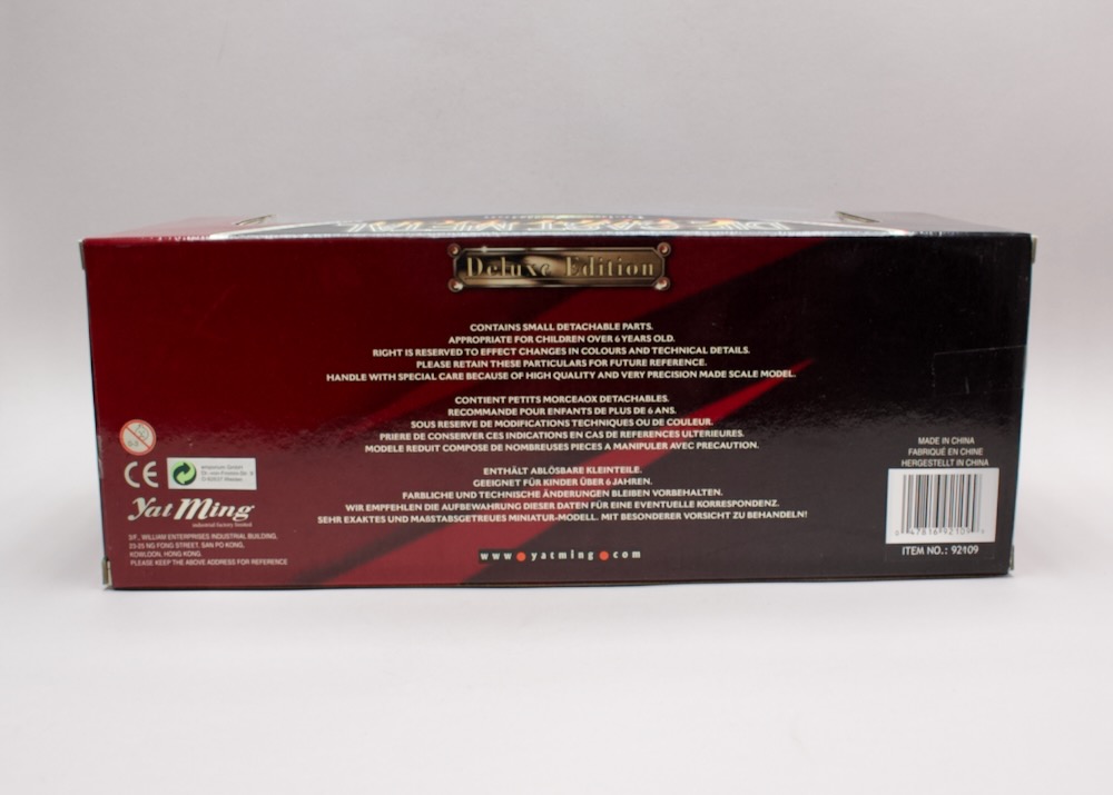 Zadní strana balení modelu Chevrolet Bel Air 1957 1:18 Yat Ming s označením Deluxe Edition a výrobním číslem