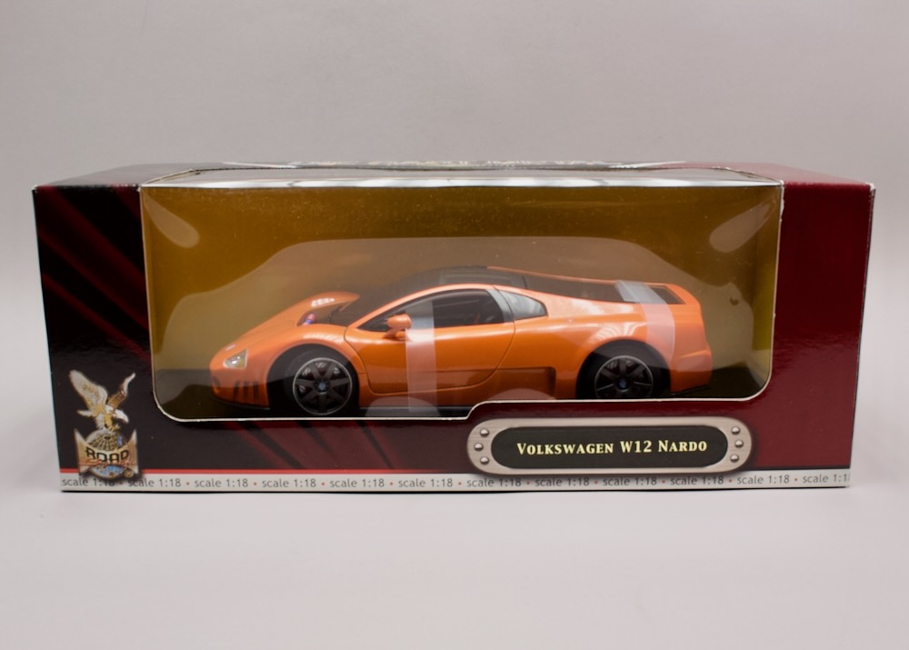 Volkswagen W12 Nardo 1:18 Yat Ming 92488 Deluxe Edition – unikátní supersport VW v originálním balení