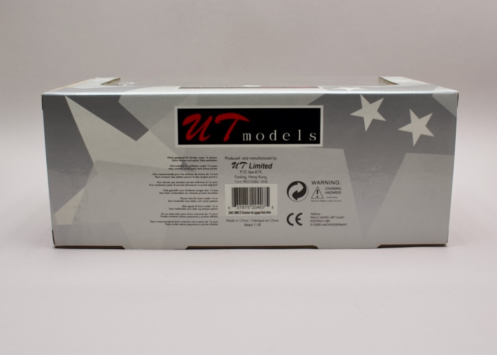 BMW Z3 Roadster 1:18 UT Models 20407 – zadní strana balení UT Models s licencí BMW
