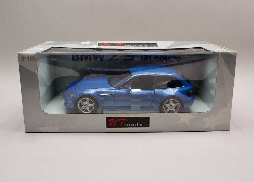 BMW Z3 M Coupé 1:18 UT Models 20431 diecast – licencovaný model BMW v originálním balení