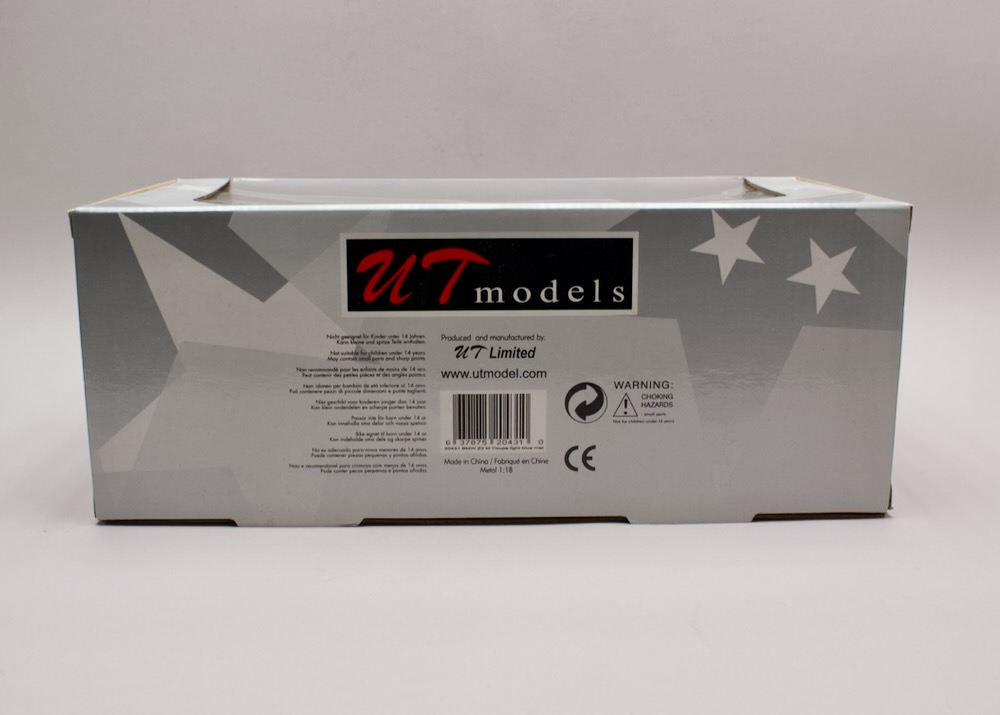 BMW Z3 M Coupé 1:18 UT Models 20431 – zadní strana balení UT Models s licencí BMW