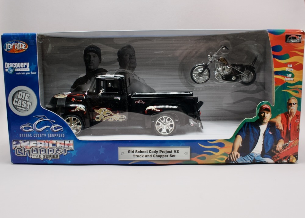 Ford F-100 Pickup 1956 + Old School Cody Project Truck & Chopper Set černý 1:18 Ertl 33911 – Orange County Choppers, nerozbaleno