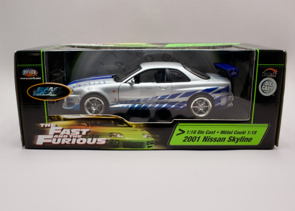 Nissan Skyline 2001 Fast & Furious 1:18 Joy Ride Ertl 33447 – zapáskovaný, nevystavený model
