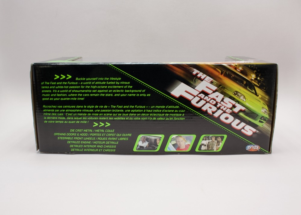 Boční strana krabice modelu Nissan Skyline R34 Fast & Furious 1:18