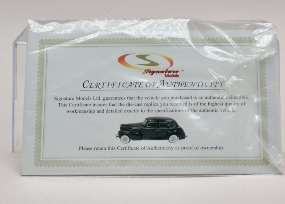 Originální Certificate of Authenticity k modelu Packard Twelve 1938 Wang Jung Signature Models