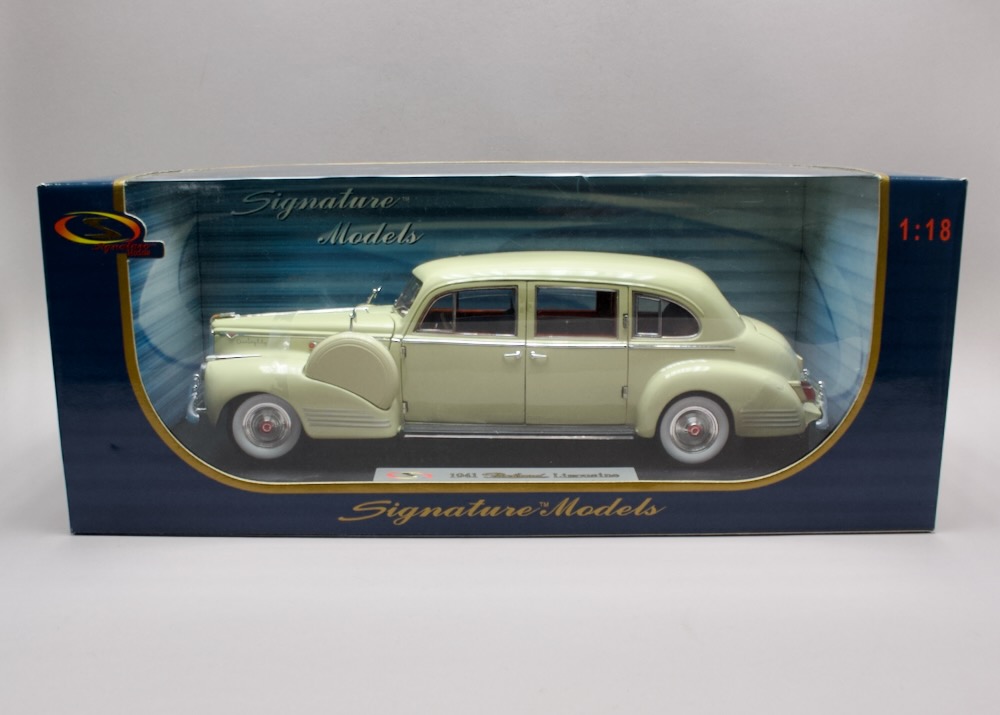 Packard Limousine 1941 1:18 Signature Models 18128 – zapáskovaný sběratelský model v originálním balení