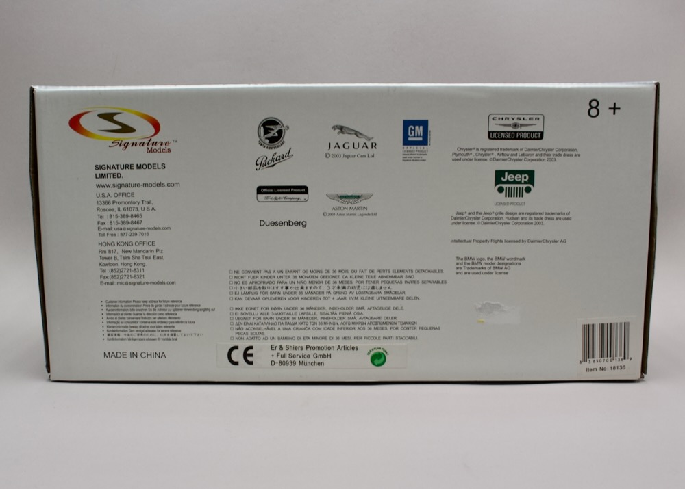 Zadní strana balení modelu Pierce-Arrow Silver Arrow 1933 1:18 Signature Models 18136