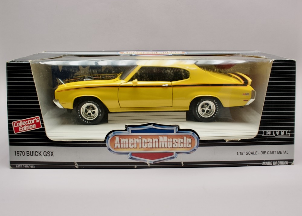 Buick GSX 1970 American Muscle 1:18 Ertl 7603 – žlutý, model s originálním balením