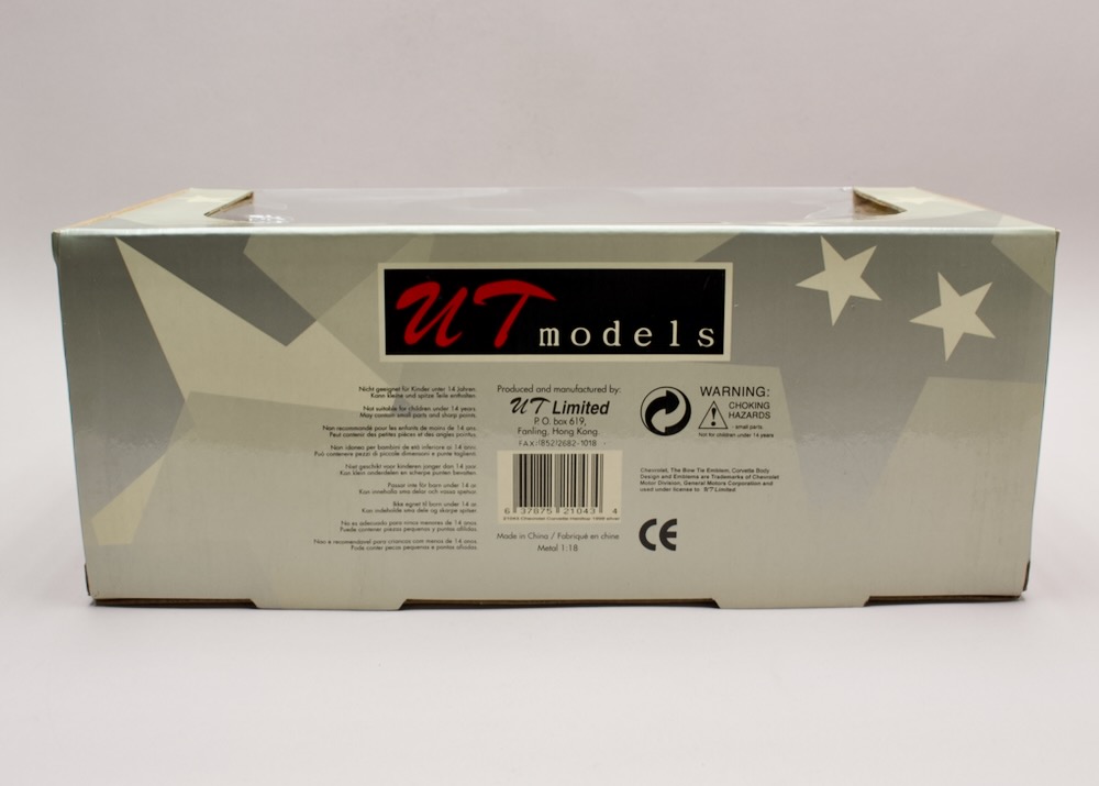 Zadní strana krabice modelu Chevrolet Corvette Hardtop UT Models 21043